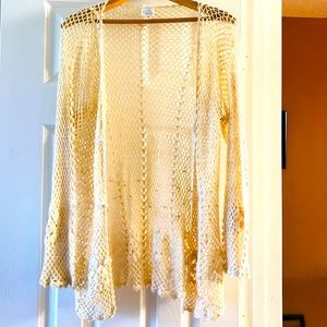 70s style crochet top, with intricate detail by crochet fantasy